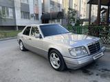 Mercedes-Benz E 320 1994 годаfor3 450 000 тг. в Шымкент