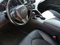 Toyota Camry 2021 года за 13 300 000 тг. в Алматы – фото 4