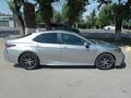 Toyota Camry 2021 года за 13 300 000 тг. в Алматы – фото 6