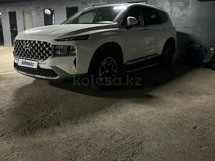Hyundai Santa Fe 2021 года за 12 000 000 тг. в Алматы