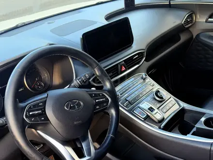 Hyundai Santa Fe 2021 года за 12 000 000 тг. в Алматы – фото 11