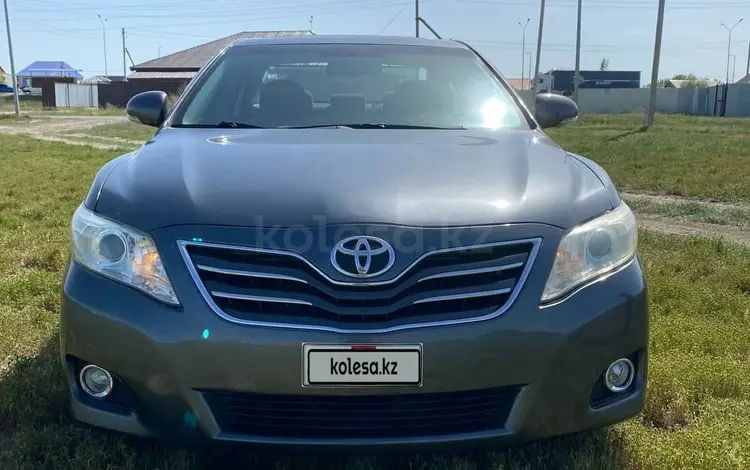 Toyota Camry 2011 года за 4 800 000 тг. в Атырау