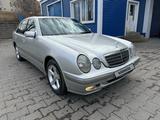 Mercedes-Benz E 240 2000 года за 3 999 999 тг. в Караганда