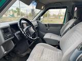 Volkswagen Caravelle 2001 года за 5 000 000 тг. в Павлодар – фото 3
