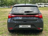 Hyundai i20 2023 года за 7 700 000 тг. в Петропавловск – фото 5