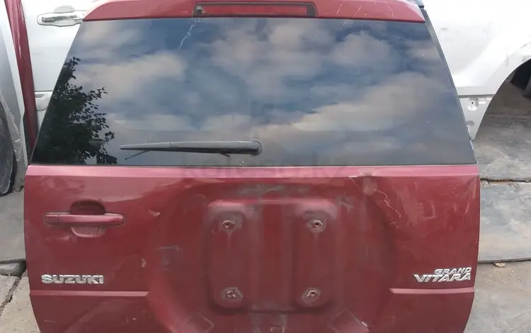 Крышка багажника на Suzuki Grant Vitara за 10 000 тг. в Караганда