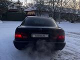 Mercedes-Benz E 240 1997 годаүшін2 500 000 тг. в Караганда – фото 5