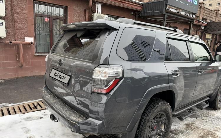 Toyota 4Runner — миниатюра 3