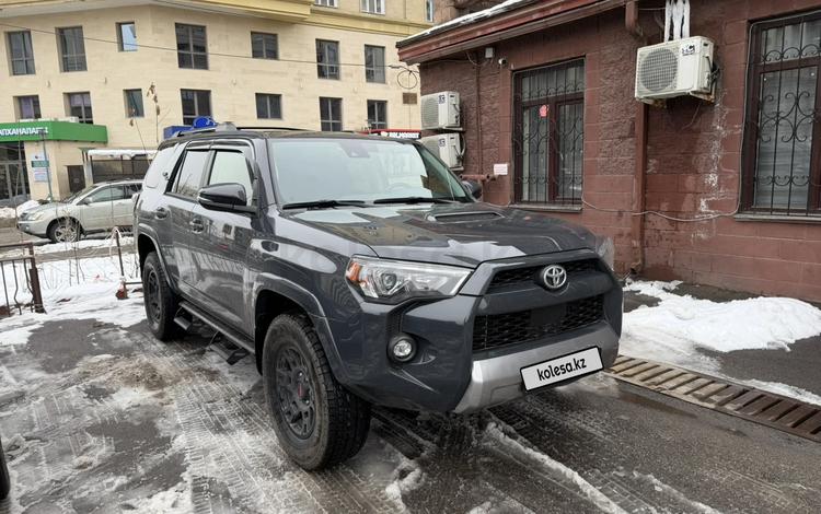 Toyota 4Runner — миниатюра 2