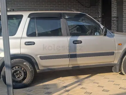 Honda CR-V 1996 года за 2 500 000 тг. в Алматы – фото 5