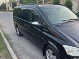 Mercedes-Benz Viano 2011 года за 12 000 000 тг. в Шымкент – фото 5