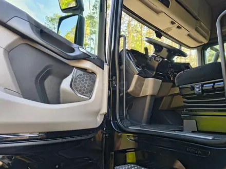 Scania  S-Series 2022 года за 45 000 000 тг. в Алматы – фото 23