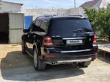 Mercedes-Benz GL 550 2008 года за 4 700 000 тг. в Актау – фото 2