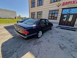 Mercedes-Benz E 320 1999 года за 4 800 000 тг. в Кентау – фото 2