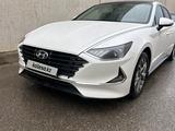 Hyundai Sonata 2020 года за 11 000 000 тг. в Актау