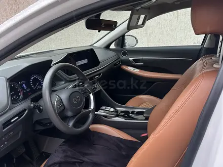 Hyundai Sonata 2020 года за 11 000 000 тг. в Актау – фото 7
