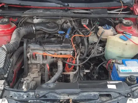 Volkswagen Passat 1995 года за 1 850 000 тг. в Павлодар – фото 15