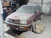 Volkswagen Vento 1992 годаfor1 300 000 тг. в Алматы