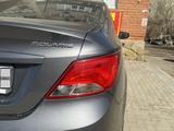 Hyundai Solaris 2015 года за 5 400 000 тг. в Актобе – фото 4