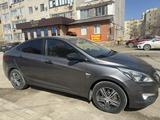 Hyundai Solaris 2015 года за 5 400 000 тг. в Актобе – фото 3