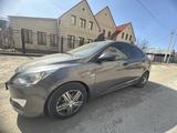 Hyundai Solaris 2015 года за 5 400 000 тг. в Актобе – фото 5