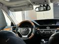 Lexus ES 300h 2014 года за 9 000 000 тг. в Атырау – фото 4