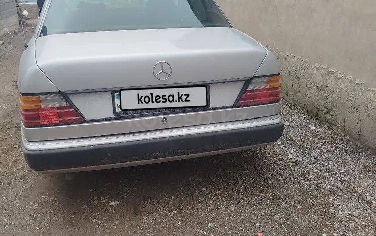 Mercedes-Benz E 230 1993 года за 1 350 000 тг. в Шымкент