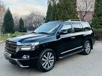 Toyota Land Cruiser 2017 годаfor32 750 000 тг. в Алматы