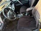 Toyota RAV4 2016 года за 6 200 000 тг. в Атырау – фото 5