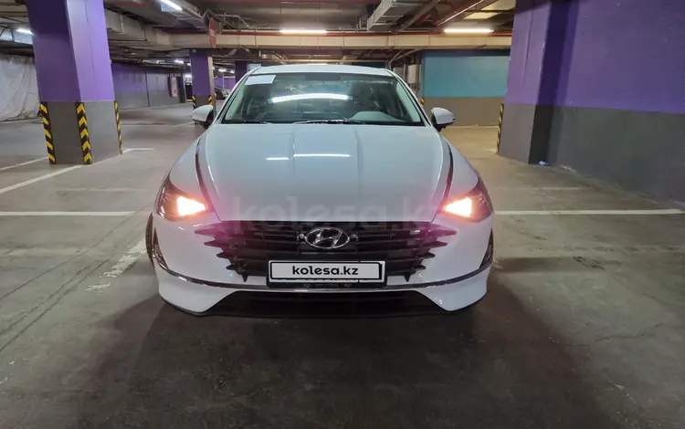 Hyundai Sonata 2021 года за 14 000 000 тг. в Астана