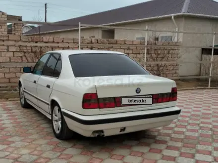 BMW 520 1993 года за 1 850 000 тг. в Жанаозен – фото 4