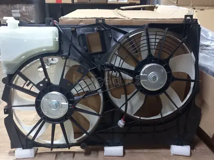 Диффузор радиатора Lexus RX за 9 000 тг. в Алматы