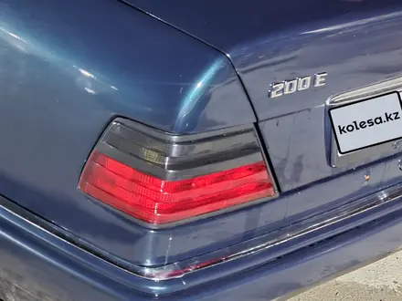 Mercedes-Benz E 200 1994 года за 1 500 000 тг. в Шымкент – фото 10