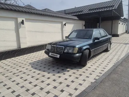 Mercedes-Benz E 200 1994 года за 1 500 000 тг. в Шымкент – фото 4
