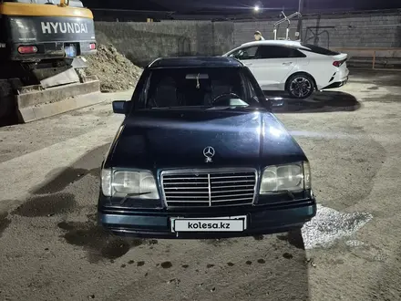 Mercedes-Benz E 200 1994 года за 1 500 000 тг. в Шымкент – фото 9
