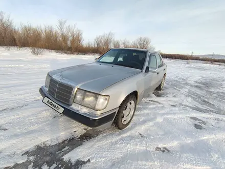 Mercedes-Benz E 230 1991 года за 1 800 000 тг. в Кокшетау – фото 6