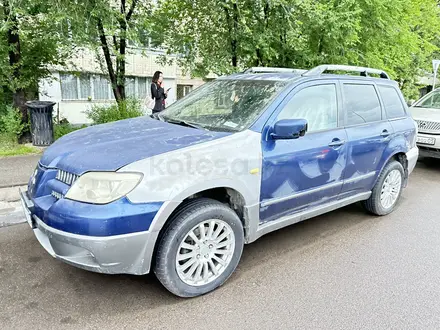 Mitsubishi Outlander 2004 года за 2 050 000 тг. в Алматы – фото 4