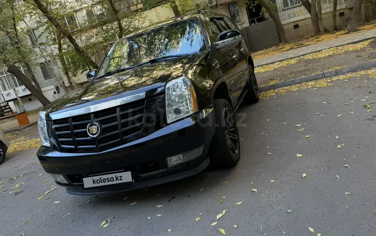 Cadillac Escalade 2008 года за 13 800 000 тг. в Астана