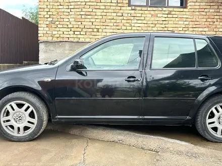 Volkswagen Golf 2002 года за 1 500 000 тг. в Шымкент