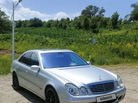 Mercedes-Benz E 320 2002 года за 5 800 000 тг. в Алматы – фото 2