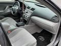 Toyota Camry 2011 года за 6 000 000 тг. в Атырау – фото 13