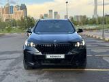 BMW X5 2023 года за 53 000 000 тг. в Астана – фото 2