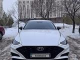 Hyundai Sonata 2022 годаүшін15 000 000 тг. в Астана
