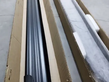 Подножки за 60 000 тг. в Астана