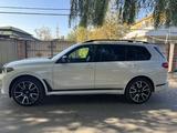 BMW X7 2019 года за 43 000 000 тг. в Алматы – фото 3