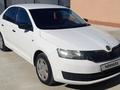 Skoda Rapid 2014 годаүшін4 400 000 тг. в Атырау – фото 3