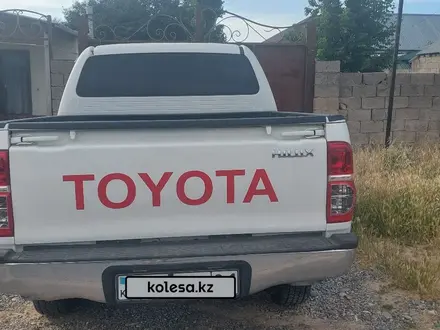 Toyota Hilux 2010 года за 8 500 000 тг. в Шымкент – фото 4