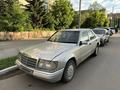 Mercedes-Benz E 200 1992 года за 800 000 тг. в Кокшетау – фото 2