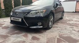 Lexus ES 250 2014 года за 11 750 000 тг. в Тараз