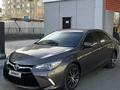 Toyota Camry 2015 года за 9 900 000 тг. в Атырау – фото 2